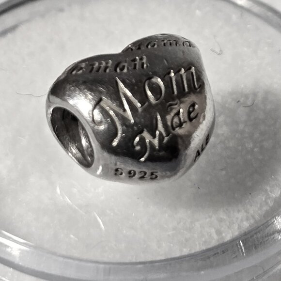 Pandora Sterling Silver Multi-language Mom Charm - Picture 3 of 6